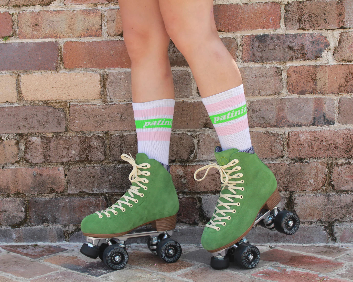 Chuffed Wanderer ‘Olive Green’ Roller Skate