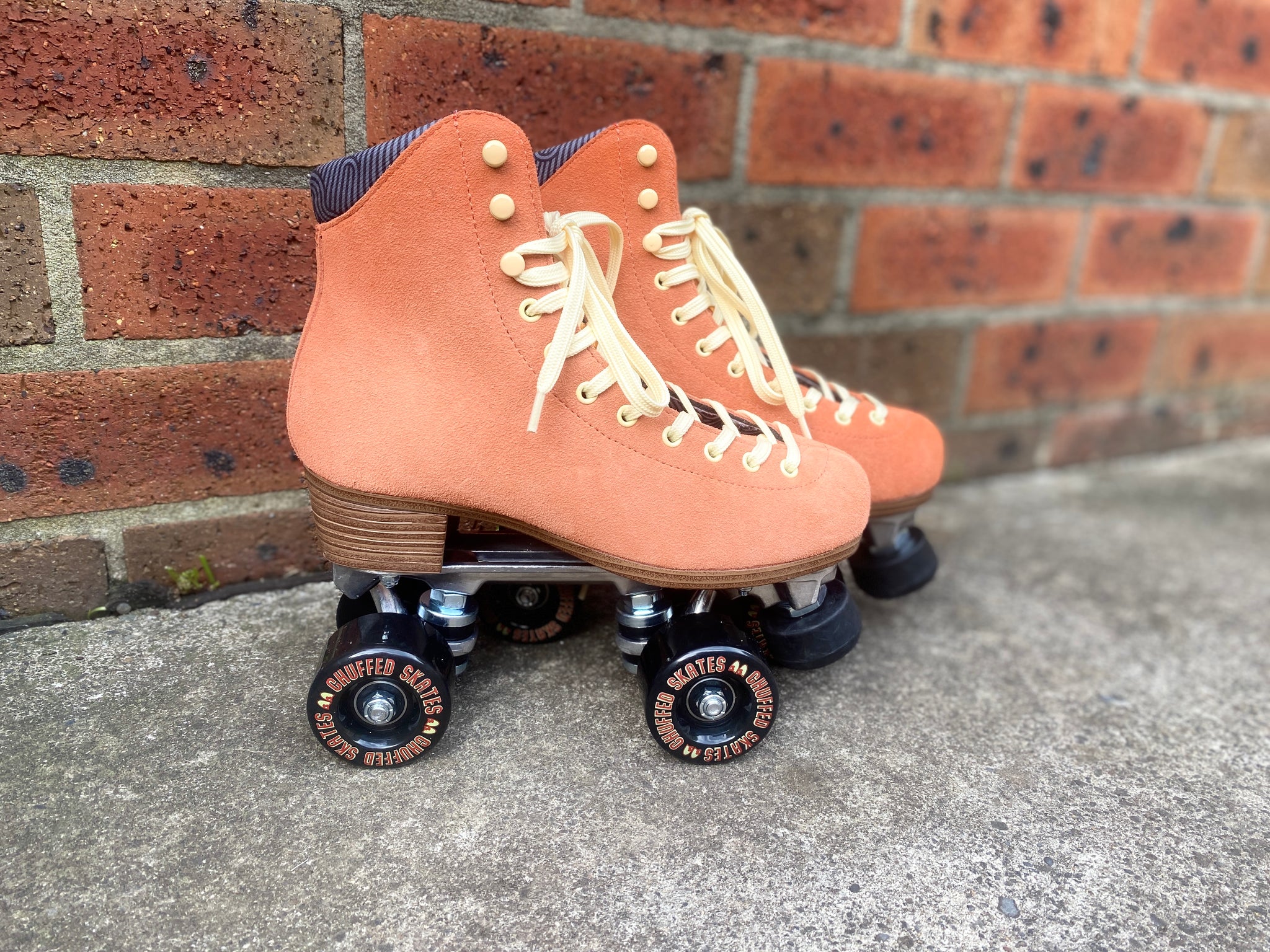Chuffed Wanderer 'Peach’ Roller Skate